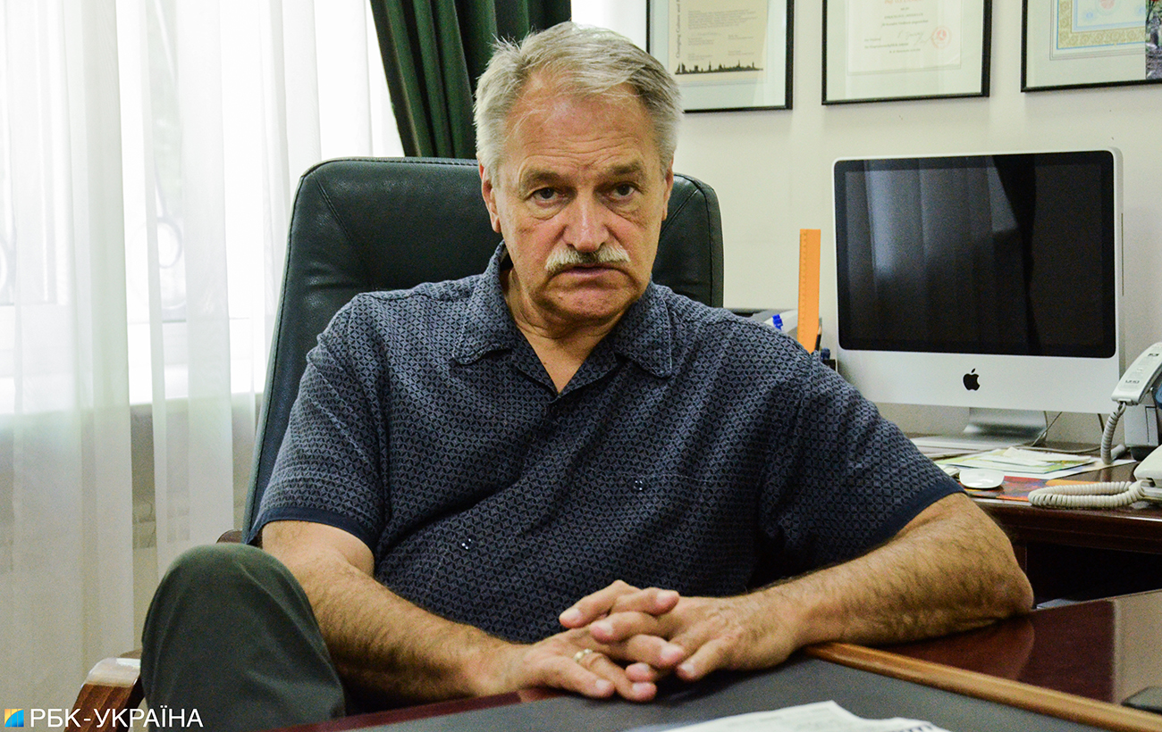 Психотерапевт Олег Чабан: Воювати зі психопандемією набагато складніше